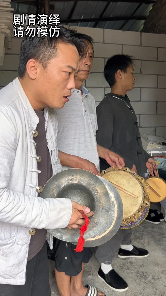 看一遍笑一遍
