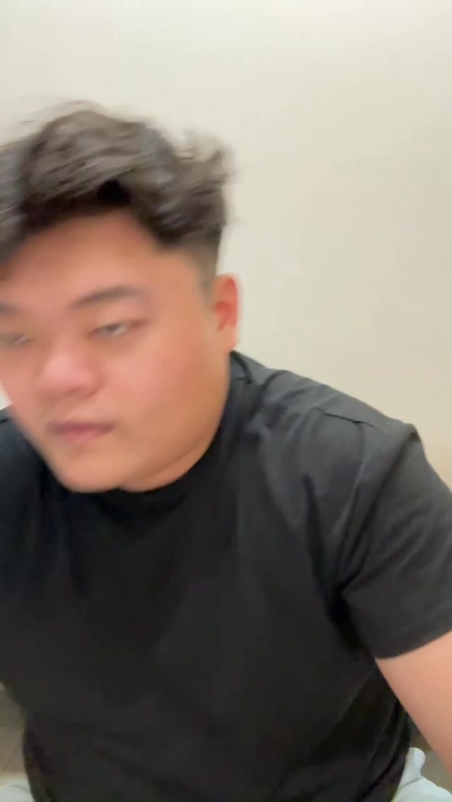 搞笑