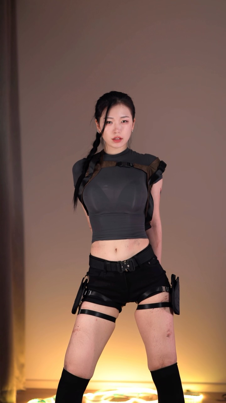 laracroftcosplay